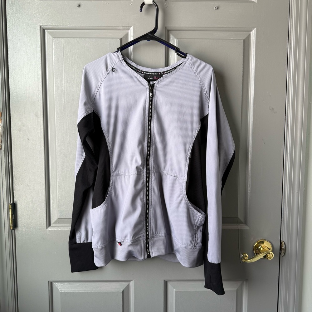 Women's Black and Gray Jacket
